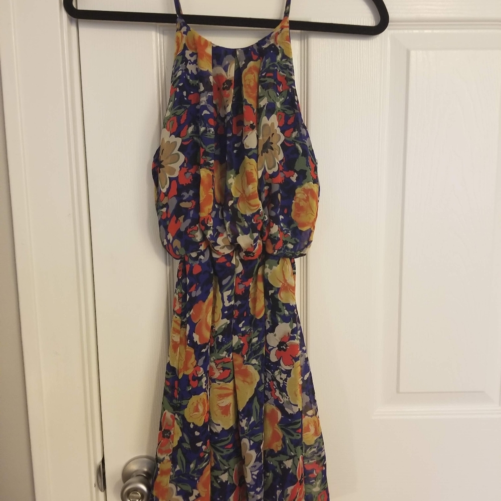 Sz small floral dress